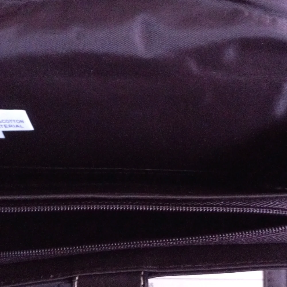 NWOT BROWN /TAN WALLET